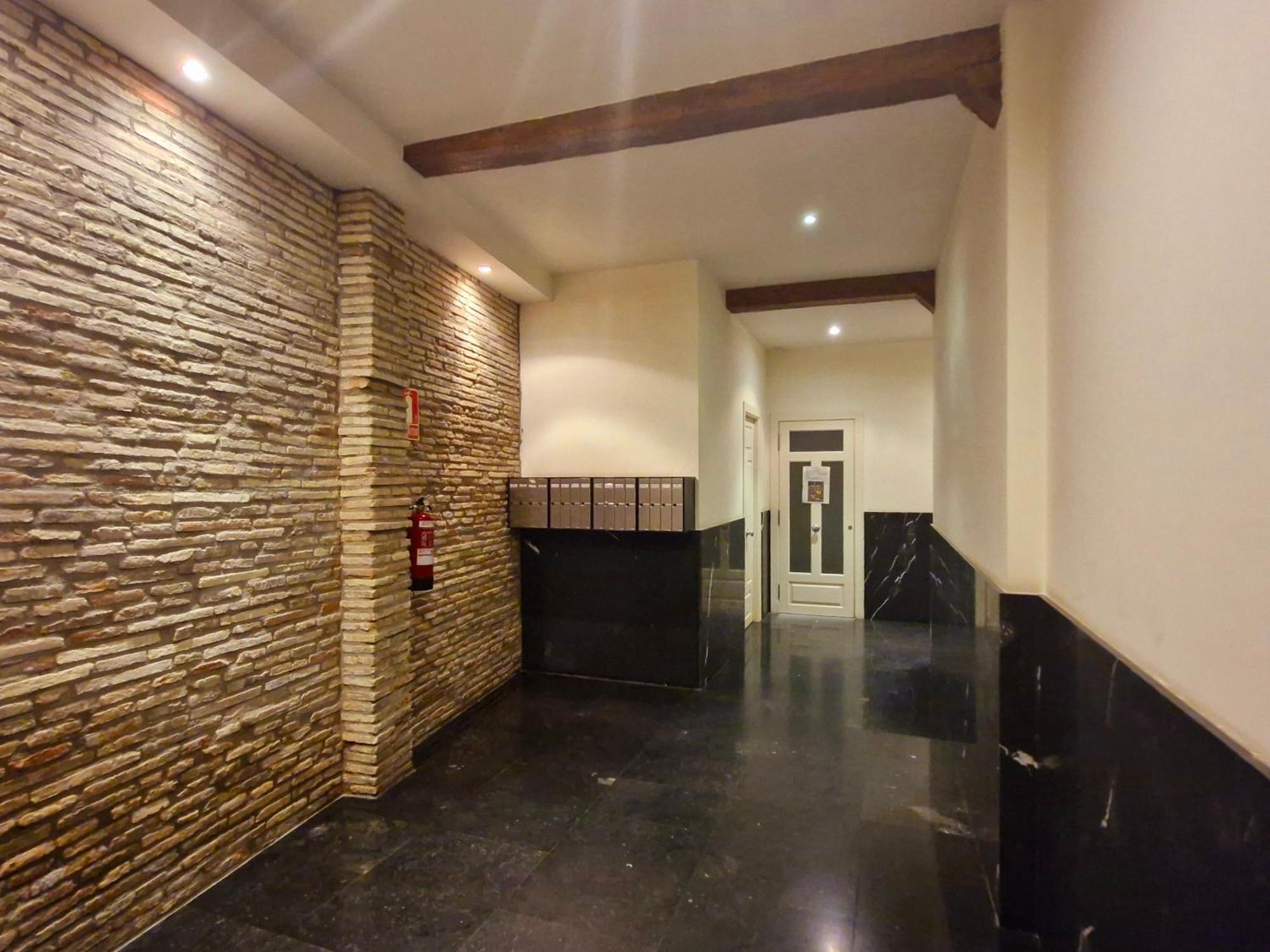 Lux Wood Loft With Air Con & Lift Apartman Logroño Kültér fotó